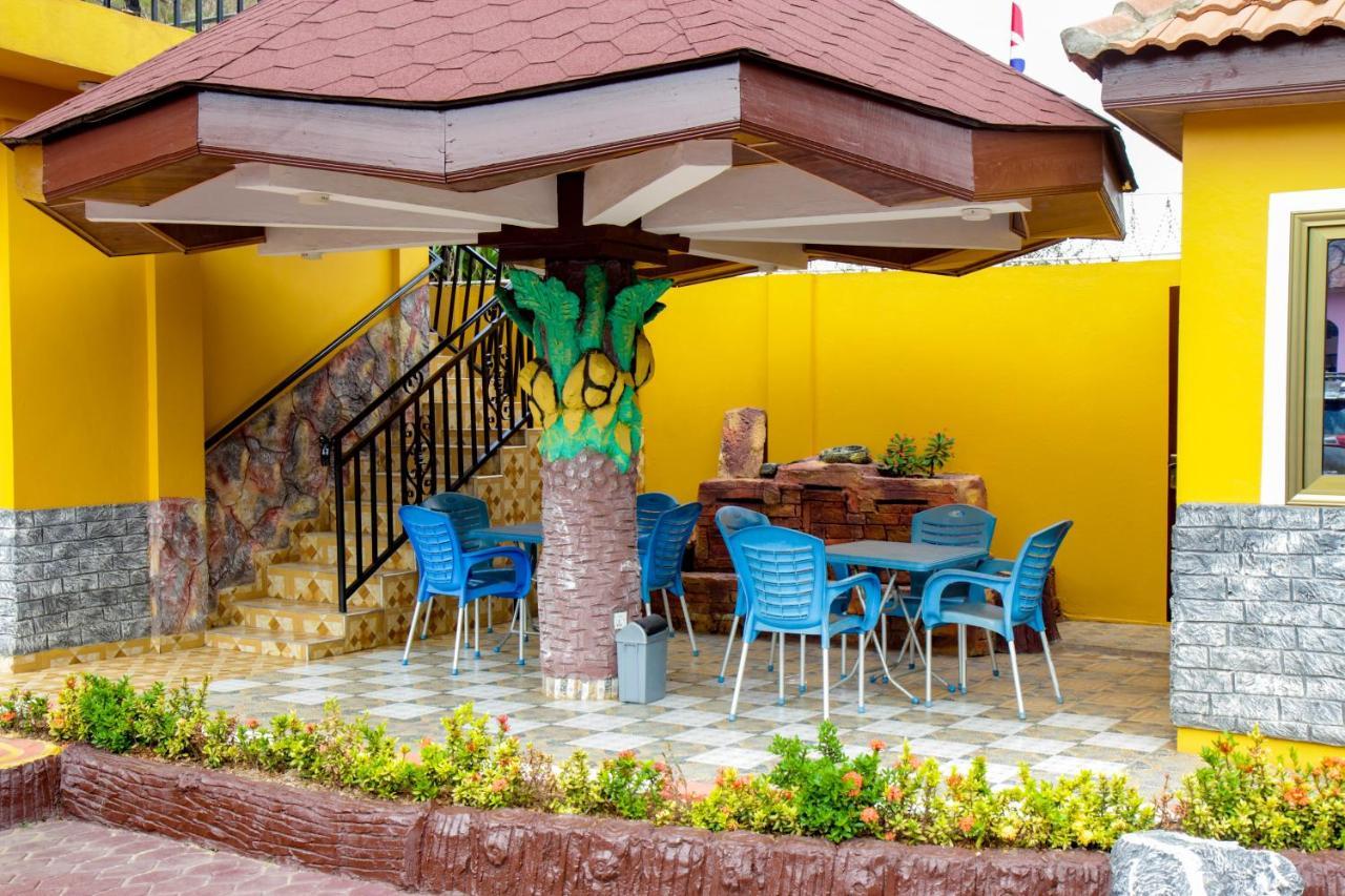 Hilton View Hotel Ogbodjo Eksteriør bilde