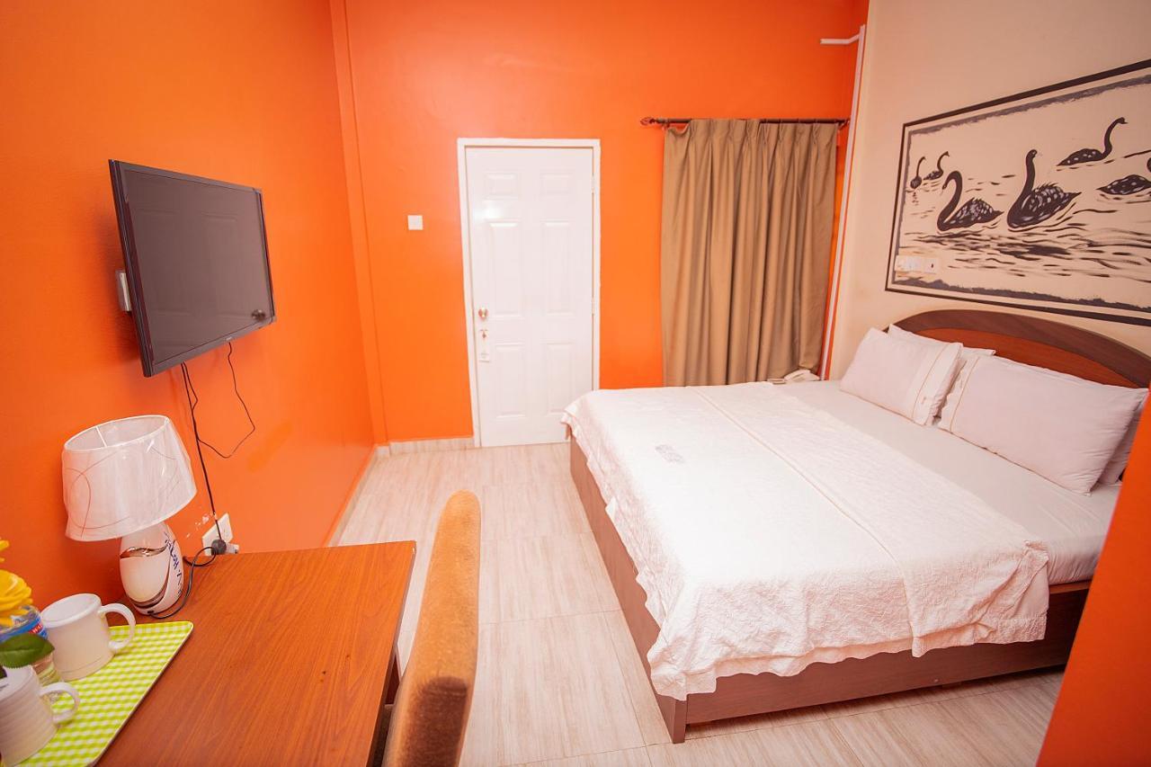 Hilton View Hotel Ogbodjo Eksteriør bilde