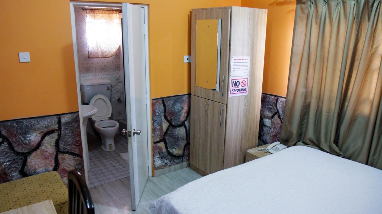 Hilton View Hotel Ogbodjo Eksteriør bilde