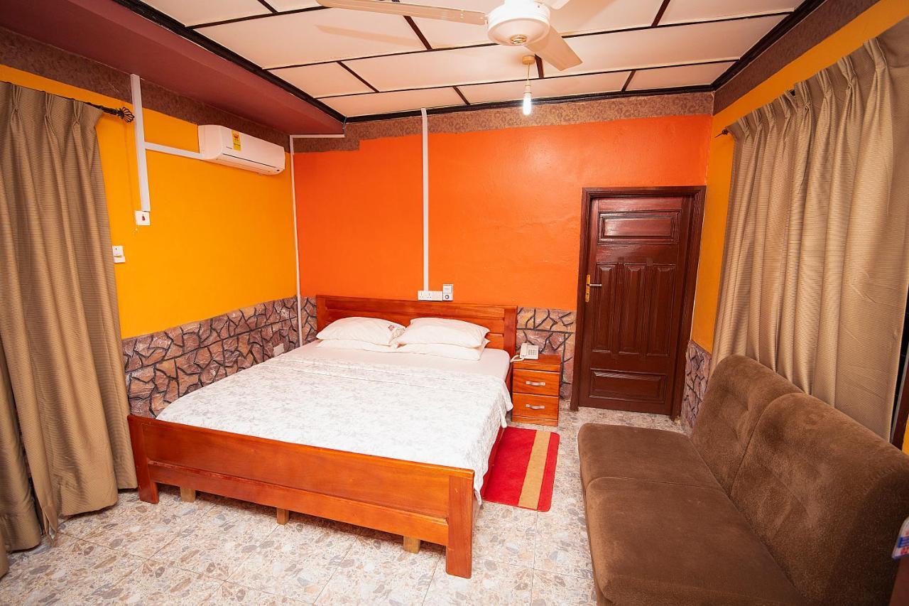 Hilton View Hotel Ogbodjo Eksteriør bilde