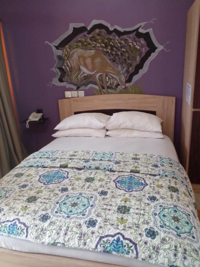 Hilton View Hotel Ogbodjo Eksteriør bilde
